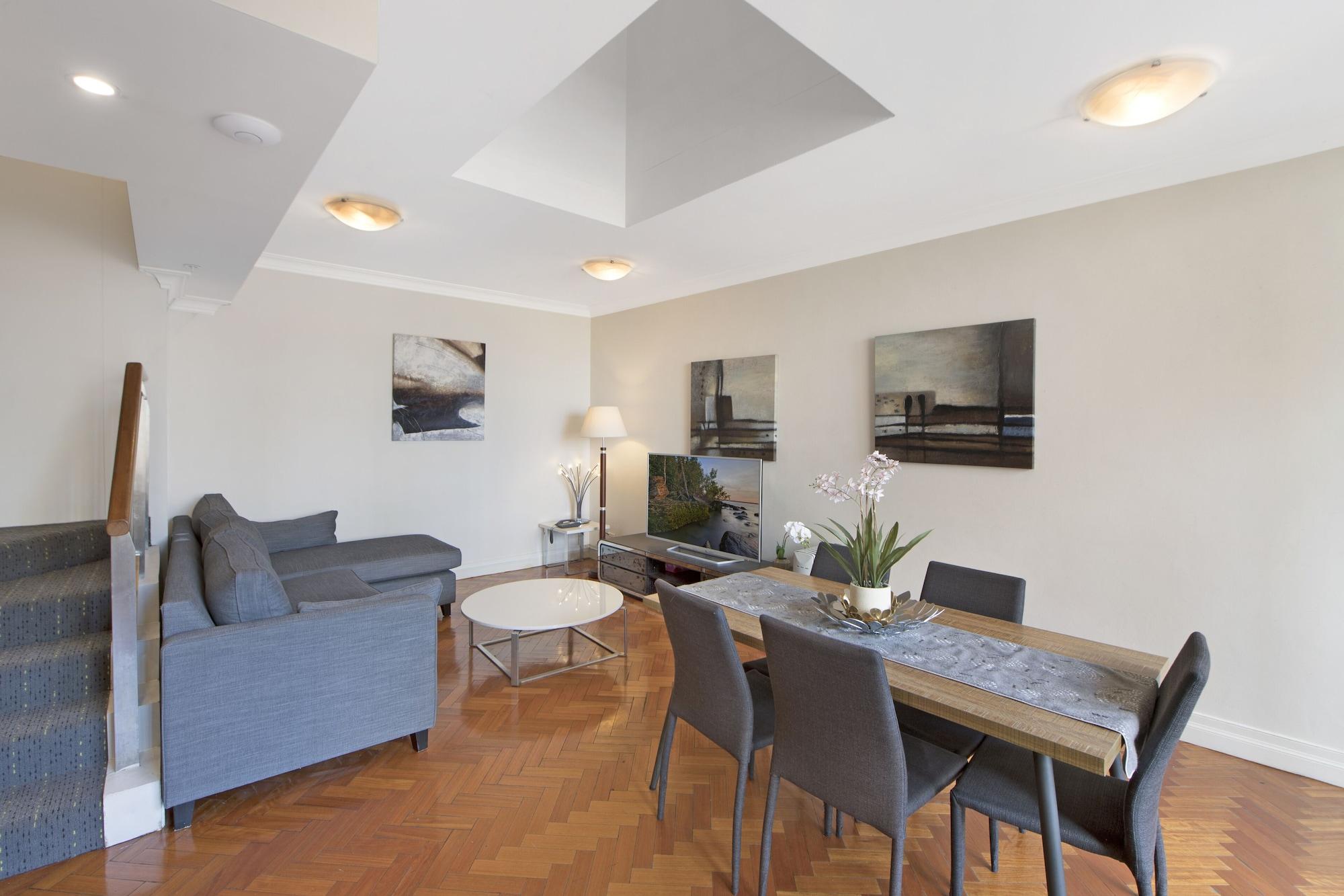 Aparthotel Seasons Harbour Plaza à Cité de Cité de Sydney Extérieur photo