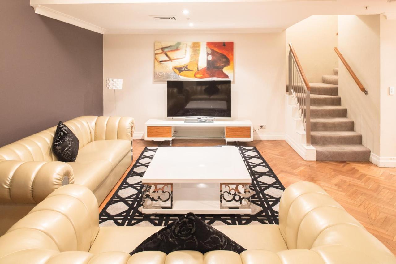 Aparthotel Seasons Harbour Plaza à Cité de Cité de Sydney Extérieur photo